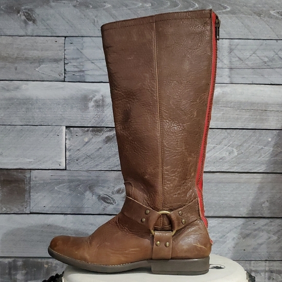 Steve Madden Brown Heeled Boots with Harness Detail - Picture 5 of 16